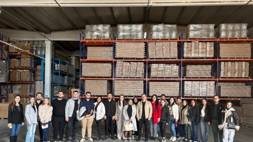 İç Mimarlık ve Çevre Tasarımı Bölümü: KİLİM MOBİLYA ÜRETİM TESİSİ TEKNİK GEZİSİ